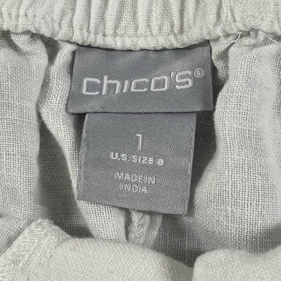 Chico's Women's White Cropped Pants Size 1 Eyelet Trim bottom Elastic Waist - Picture 7 of 8